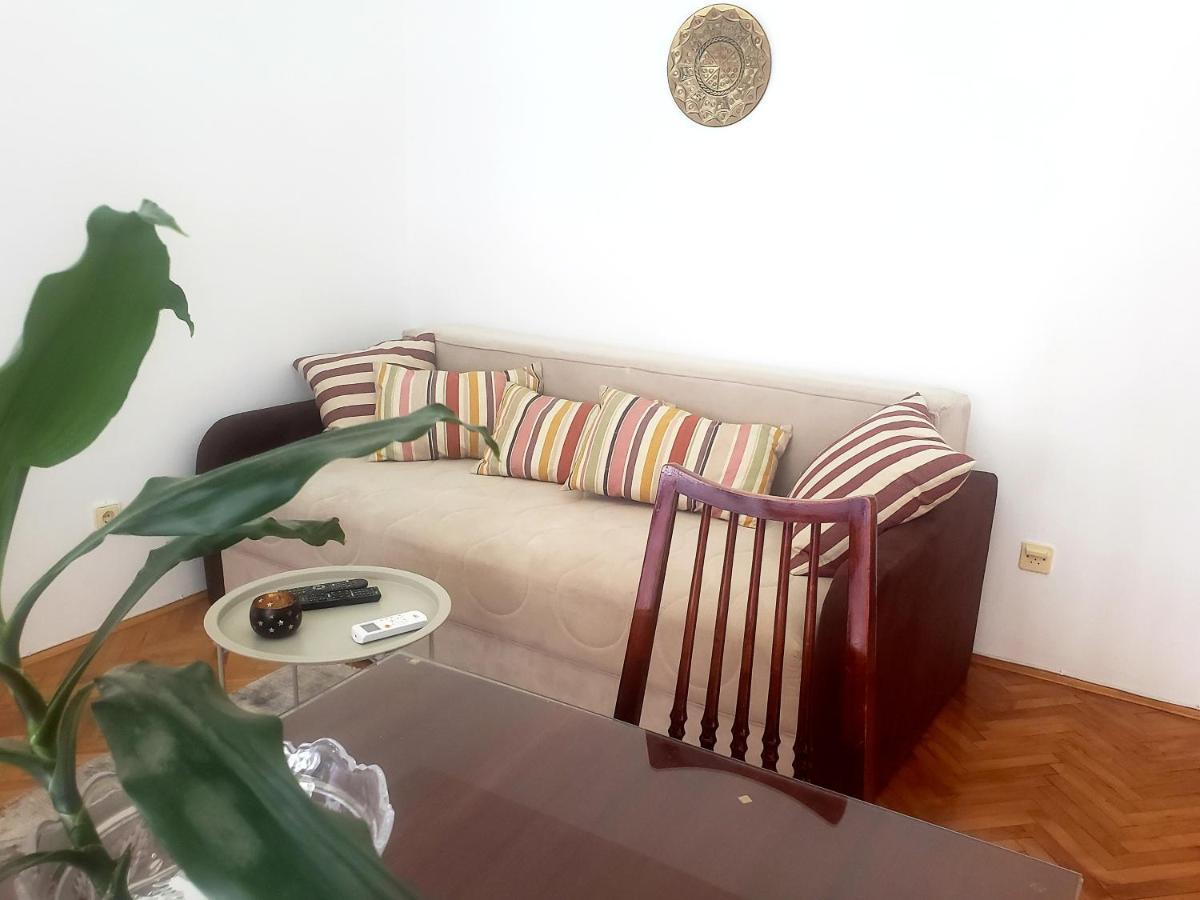 Apartment Bina Tivat Exteriör bild